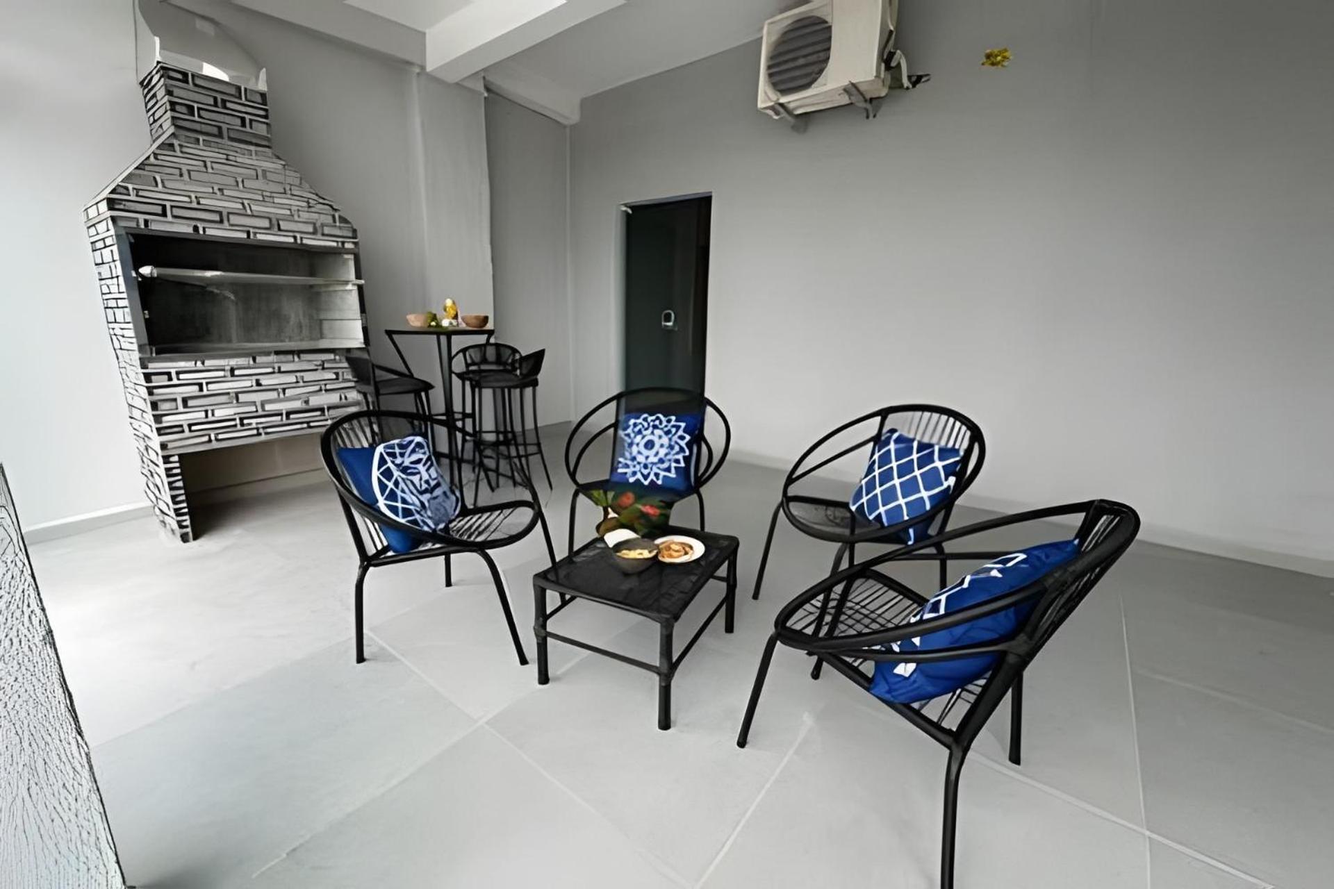 Ferienwohnung Flamingo Pe Na Areia Matinhos Exterior foto